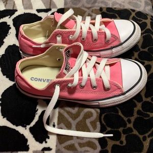 Girl Pink Converse